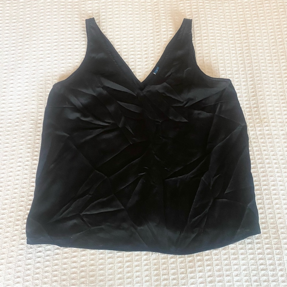 Old Navy sleeveless double v-neck black tank top size Large
